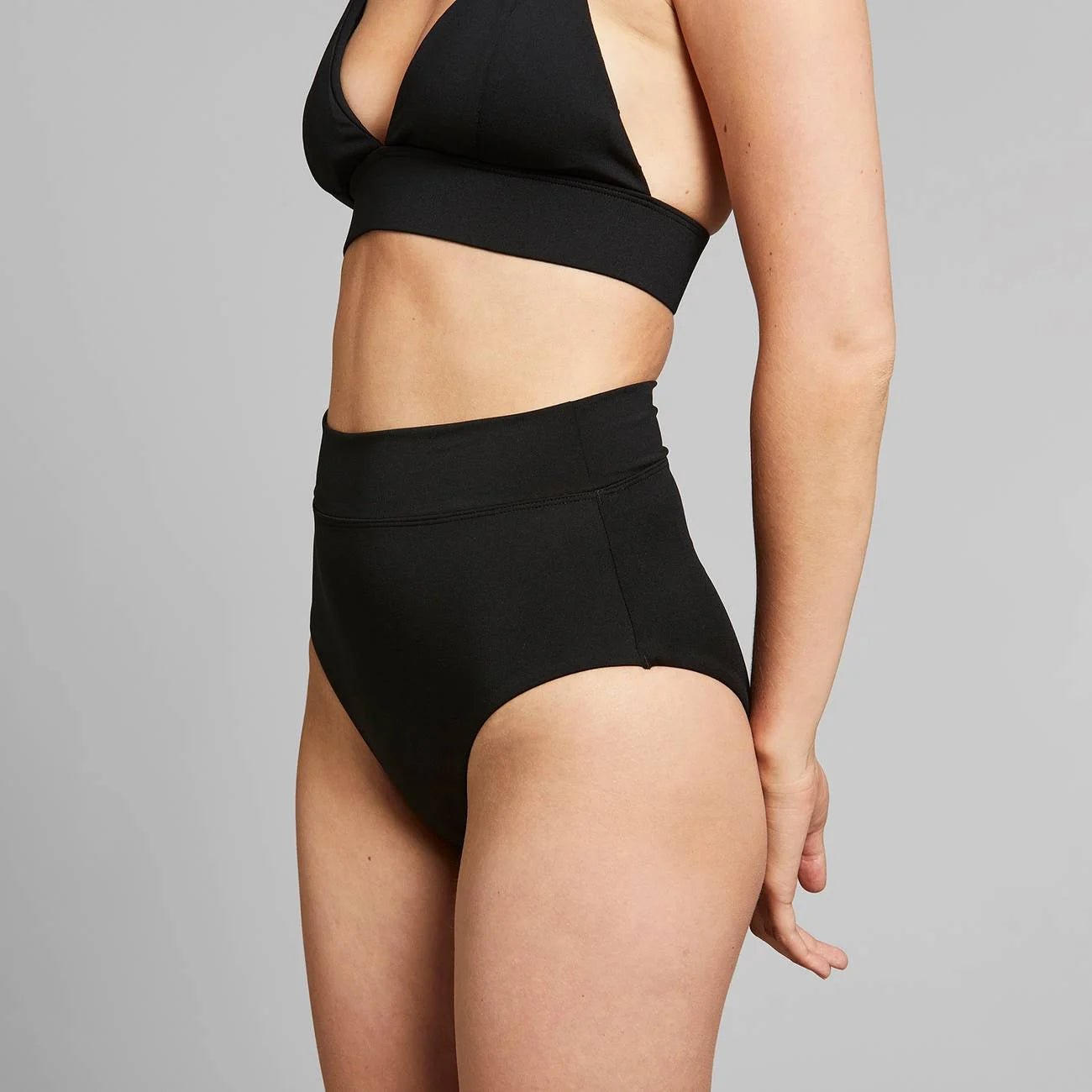 Bikini Broek Slite Black - WanderWood