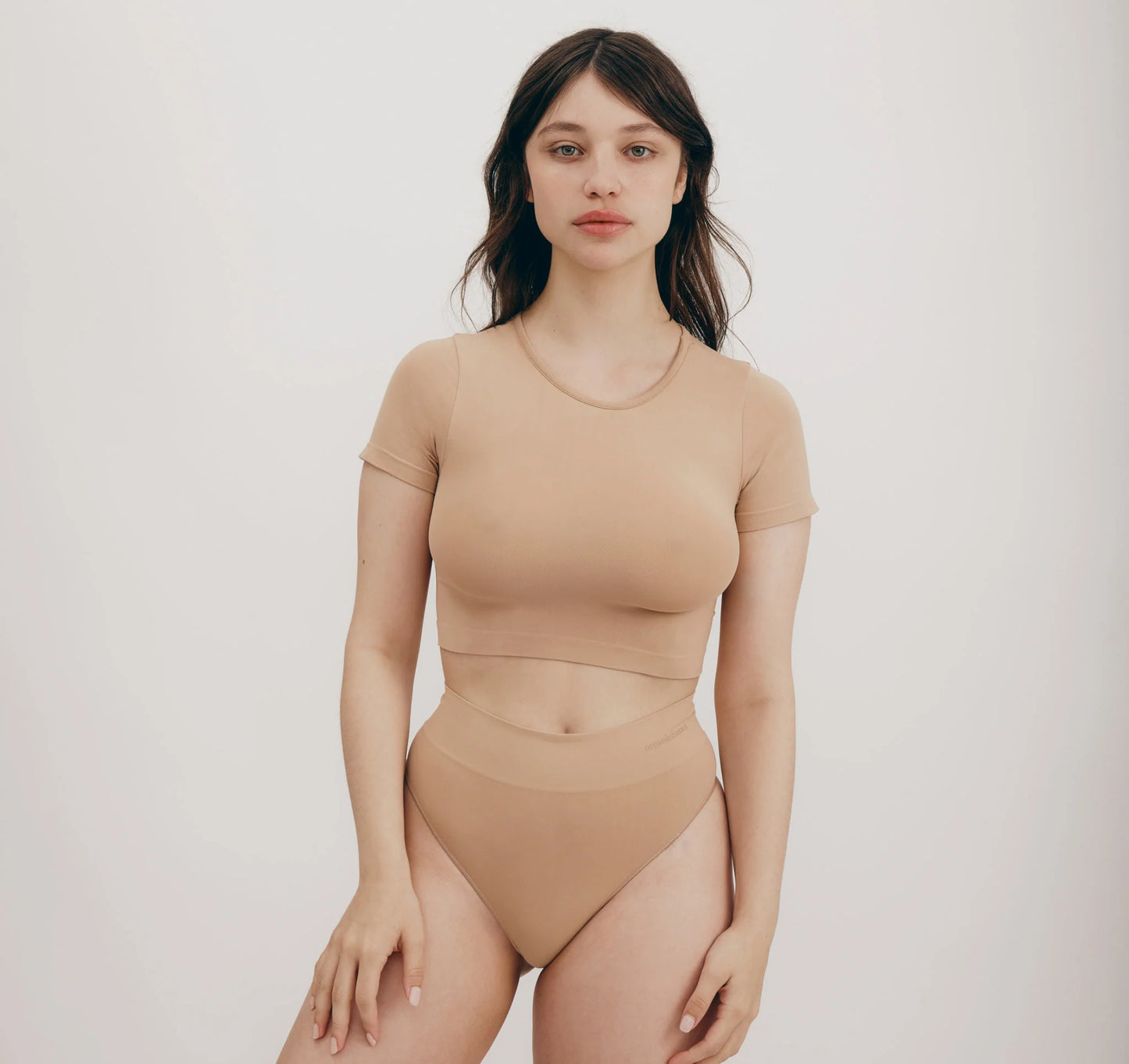 Smooth Thong Hazelnut - WanderWood