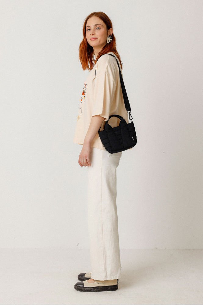 Tas Puff Bag Black - WanderWood