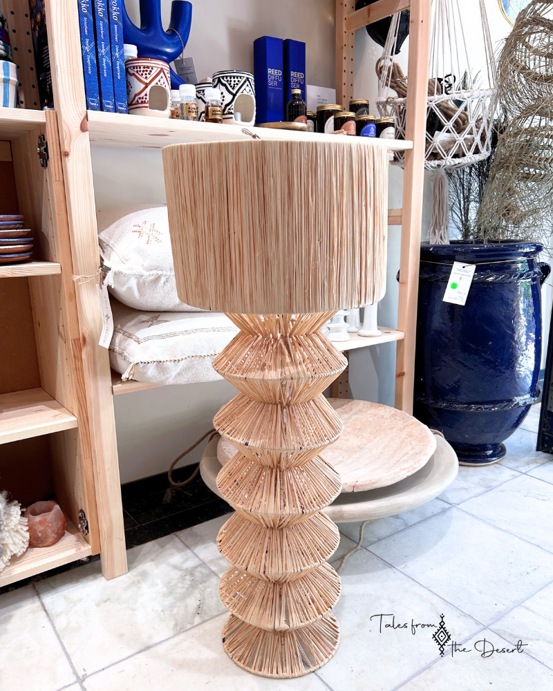 Raffia lamp uit de Souks bij WanderWood