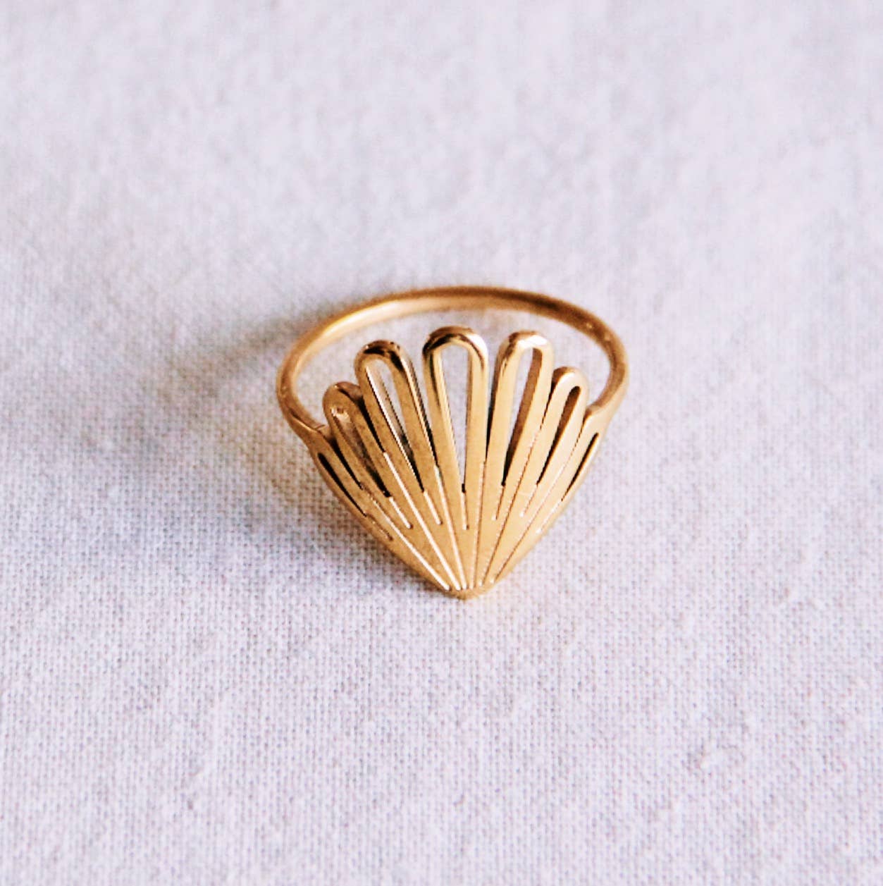 Statement ring SHELL - Goud